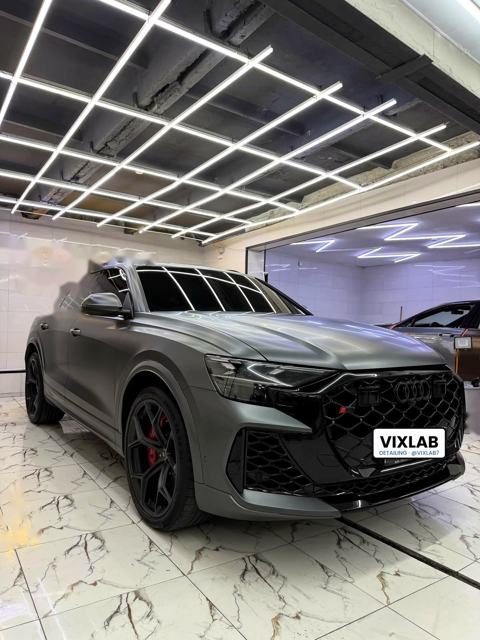 Audi RS Q8, Satin finish