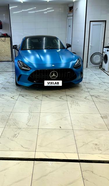 Mercedes-AMG GT, Satin blue finish
